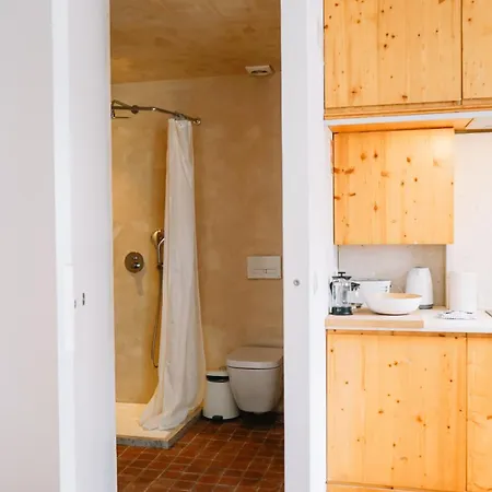 Samesame Living * Лиссабон