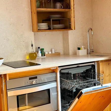 Samesame Living * Лиссабон