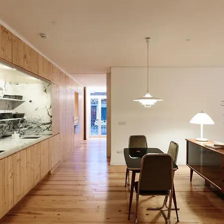 Апартаменты Samesame Living